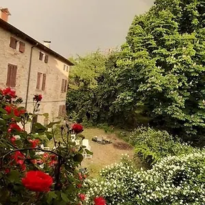 Relaxing Retreat In Rural Italy B&;b Bed & Breakfast Maranello