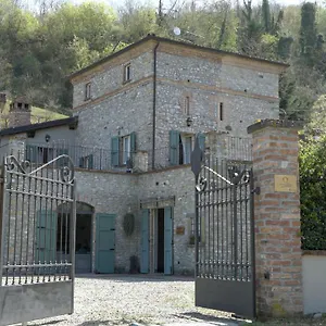 Gavazzini, Meravigliosa Residenza D'epoca Con Torre Medievale Bed & Breakfast Rezzano